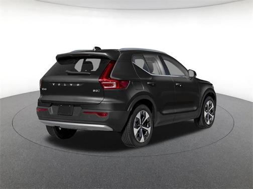 2026 Volvo XC40 Plus, B5 AWD Gas (mild hybrid), Dark