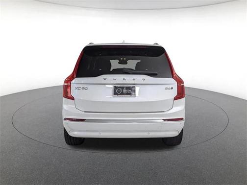 2024 Volvo XC90 B6 Plus Bright Theme 7-Seater
