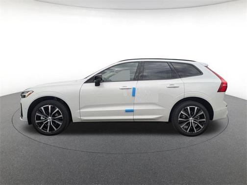 2025 Volvo XC60 Plus