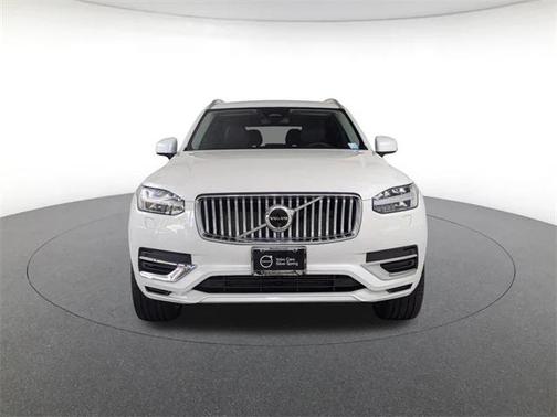 2024 Volvo XC90 Recharge Plug-In Hybrid T8 Plus Bright Theme 7-Seater