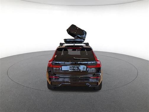 2025 Volvo XC60 B5 Ultra