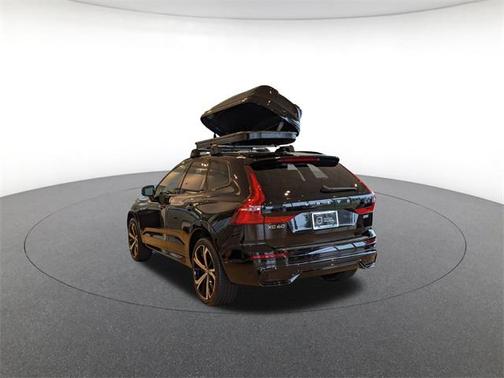 2025 Volvo XC60 B5 Ultra