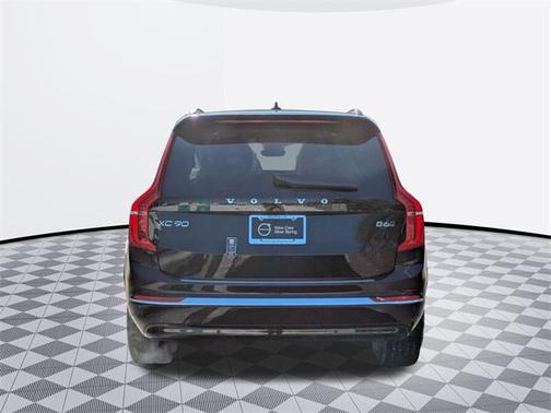 2025 Volvo XC90 B6 Plus 7-Seater