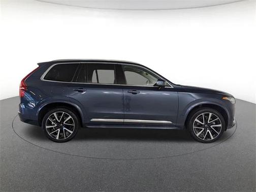 2024 Volvo XC90 B6 Ultimate Bright Theme 6-Seater