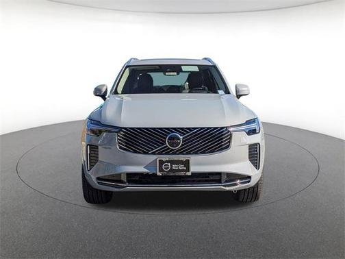 2026 Volvo XC90 B6 Ultra 7-Seater