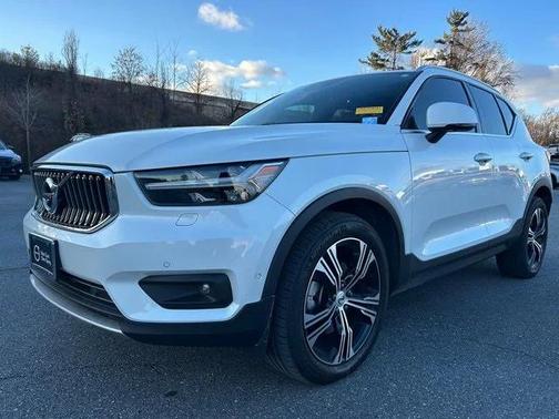 2022 Volvo XC40 T5 Inscription