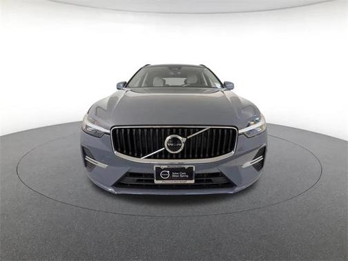 2023 Volvo XC60 B5 Core