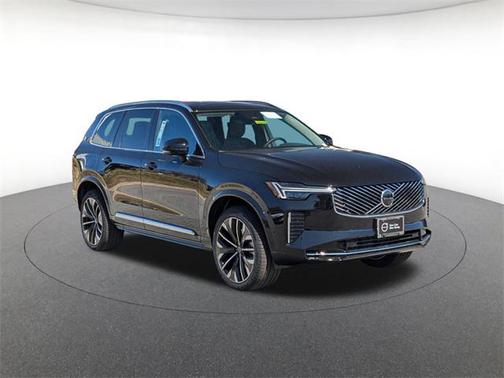 2025 Volvo XC90 B5 Plus 7-Seater