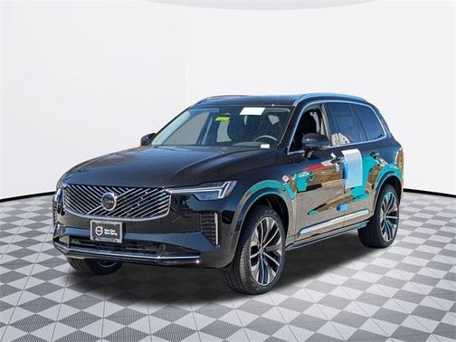 2025 Volvo XC90 B5 Plus 7-Seater