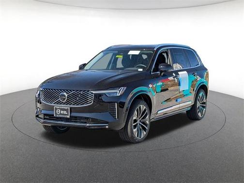 2025 Volvo XC90 B5 Plus 7-Seater