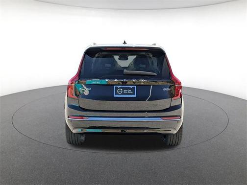 2025 Volvo XC90 B5 Plus 7-Seater