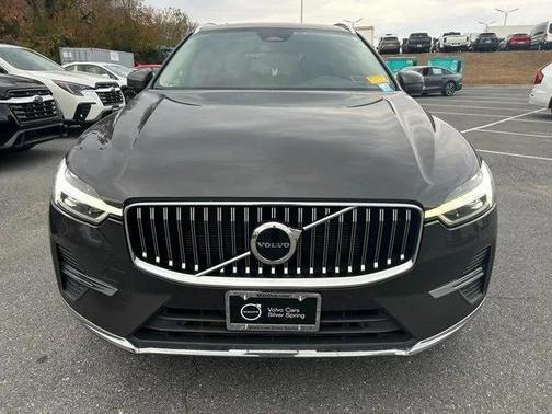 2022 Volvo XC60 B5 Inscription