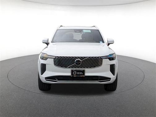 2026 Volvo XC90 B6 Ultra 6-Seater