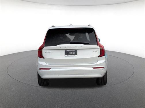 2026 Volvo XC90 B6 Ultra 6-Seater