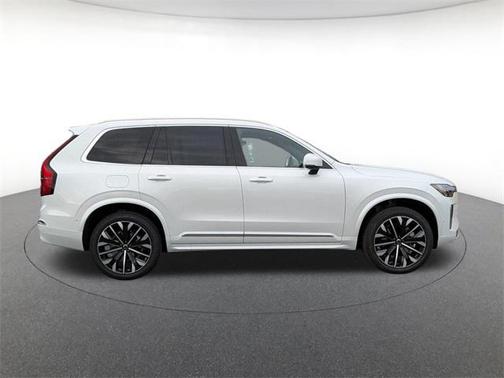 2026 Volvo XC90 B6 Ultra 6-Seater