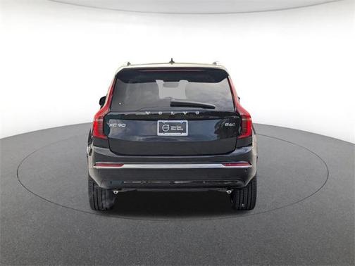 2026 Volvo XC90 B6 Ultra 7-Seater