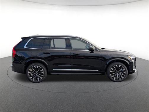 2026 Volvo XC90 B6 Ultra 7-Seater