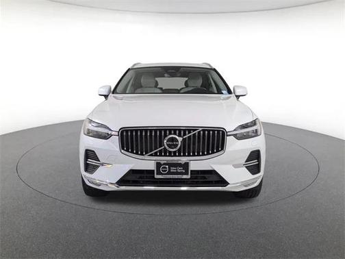 2022 Volvo XC60 B6 Inscription