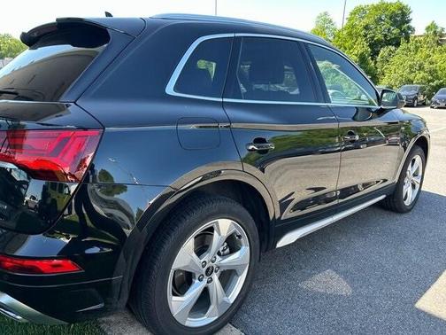 2024 Audi Q5 45 S line Premium Plus
