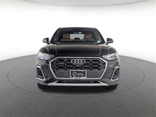 2024 Audi Q5 45 S line Premium Plus