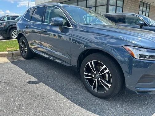 2019 Volvo XC60 T5 Momentum