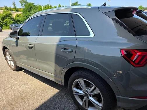 2022 Audi Q3 45 S line Premium