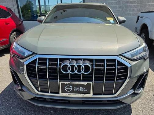 2022 Audi Q3 45 S line Premium