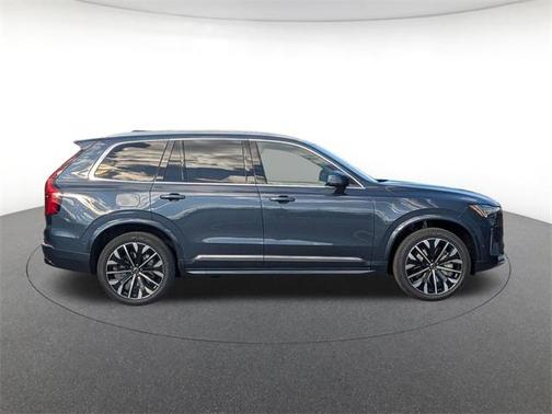 2026 Volvo XC90 Plug-In Hybrid T8 Plus 7-Seater