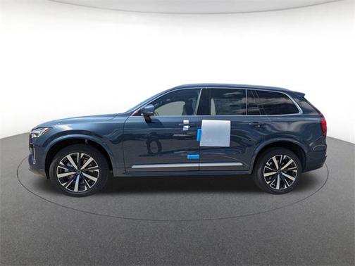 2025 Volvo XC90 B6 Core