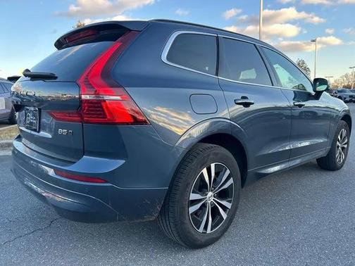 2023 Volvo XC60 B5 Core