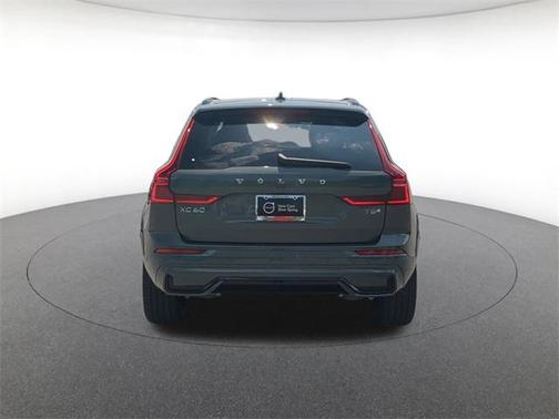 2026 Volvo XC60 Plug-In Hybrid T8 Ultra