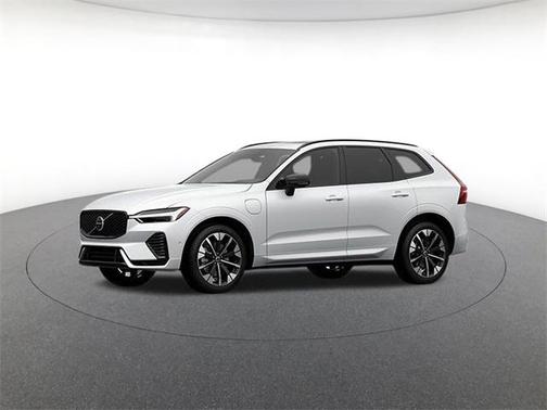 2026 Volvo XC60 Plug-In Hybrid T8 Ultra
