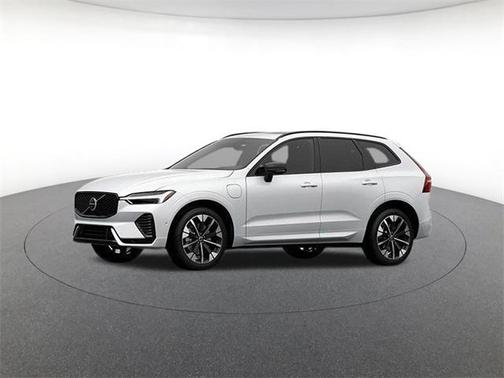 2026 Volvo XC60 Plug-In Hybrid T8 Ultra
