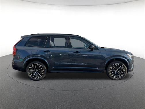 2026 Volvo XC90 Ultra Dark Theme, B6 AWD Gas (mild hybrid), Gasoline, 6 Seats