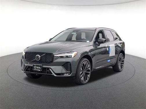 2026 Volvo XC60 B5 Ultra