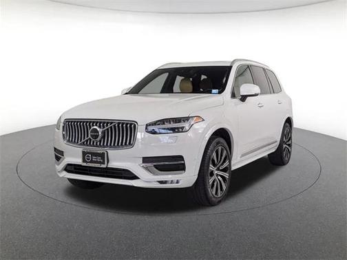 2022 Volvo XC90 T6 Inscription