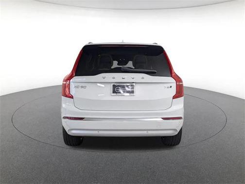 2022 Volvo XC90 T6 Inscription
