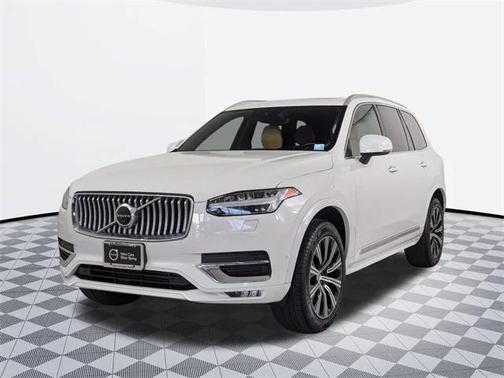 2022 Volvo XC90 T6 Inscription