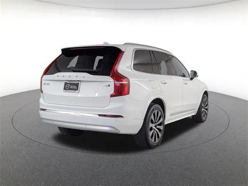 2022 Volvo XC90 T6 Inscription