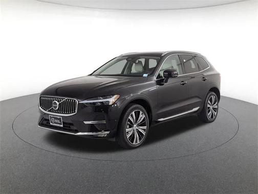 2023 Volvo XC60 B5 Plus Bright Theme