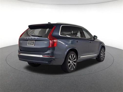 2025 Volvo XC90 B5 Core