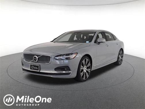 2025 Volvo S90 B6 Plus