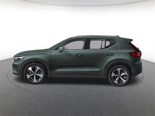 2026 Volvo XC40 Plus, B5 AWD Gas (mild hybrid), Dark