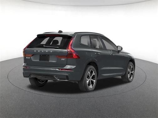 2026 Volvo XC60 B5 Core