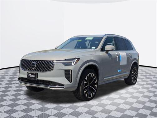 2025 Volvo XC90 B6 Ultra