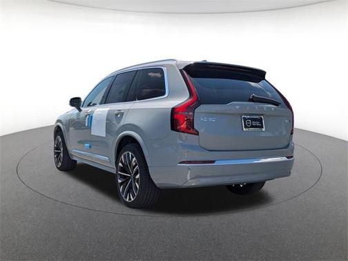 2025 Volvo XC90 B6 Ultra