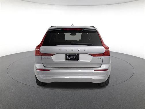 2023 Volvo XC60 B5 Core
