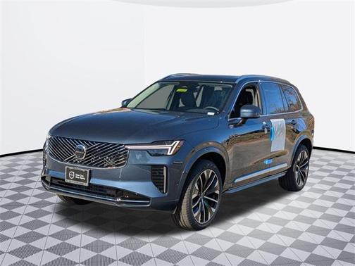2025 Volvo XC90 B6 Plus 7-Seater