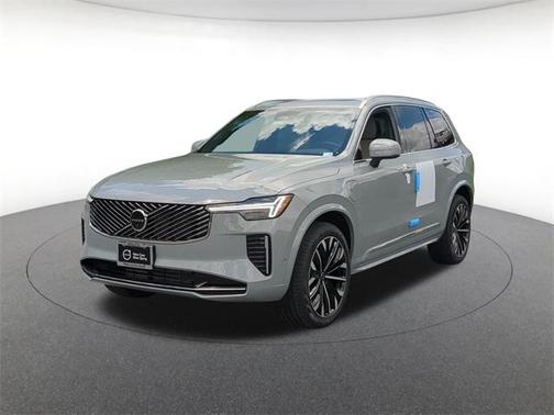 2025 Volvo XC90 Plug-In Hybrid T8 Plus 6-Seater