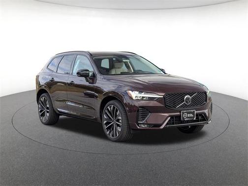 2026 Volvo XC60 B5 Ultra